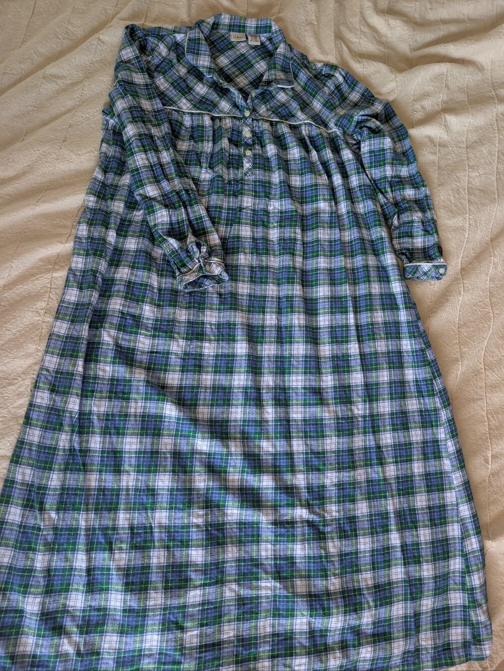 L.L. Bean Plaid Nightgown, cotton flannel Tartan Light blue-green, long sleeve.